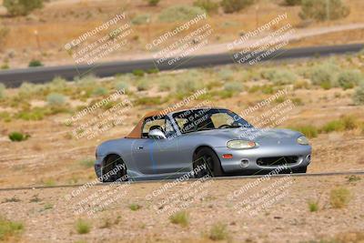 media/Jun-01-2025-CalClub SCCA (Sun) [[eae223c5dd]]/Group 1/Track Event 5/